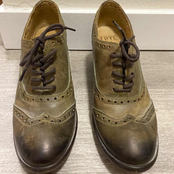 Frye  Gray  Size 40 Women’s Oxford Booties - Picture 2 of 11